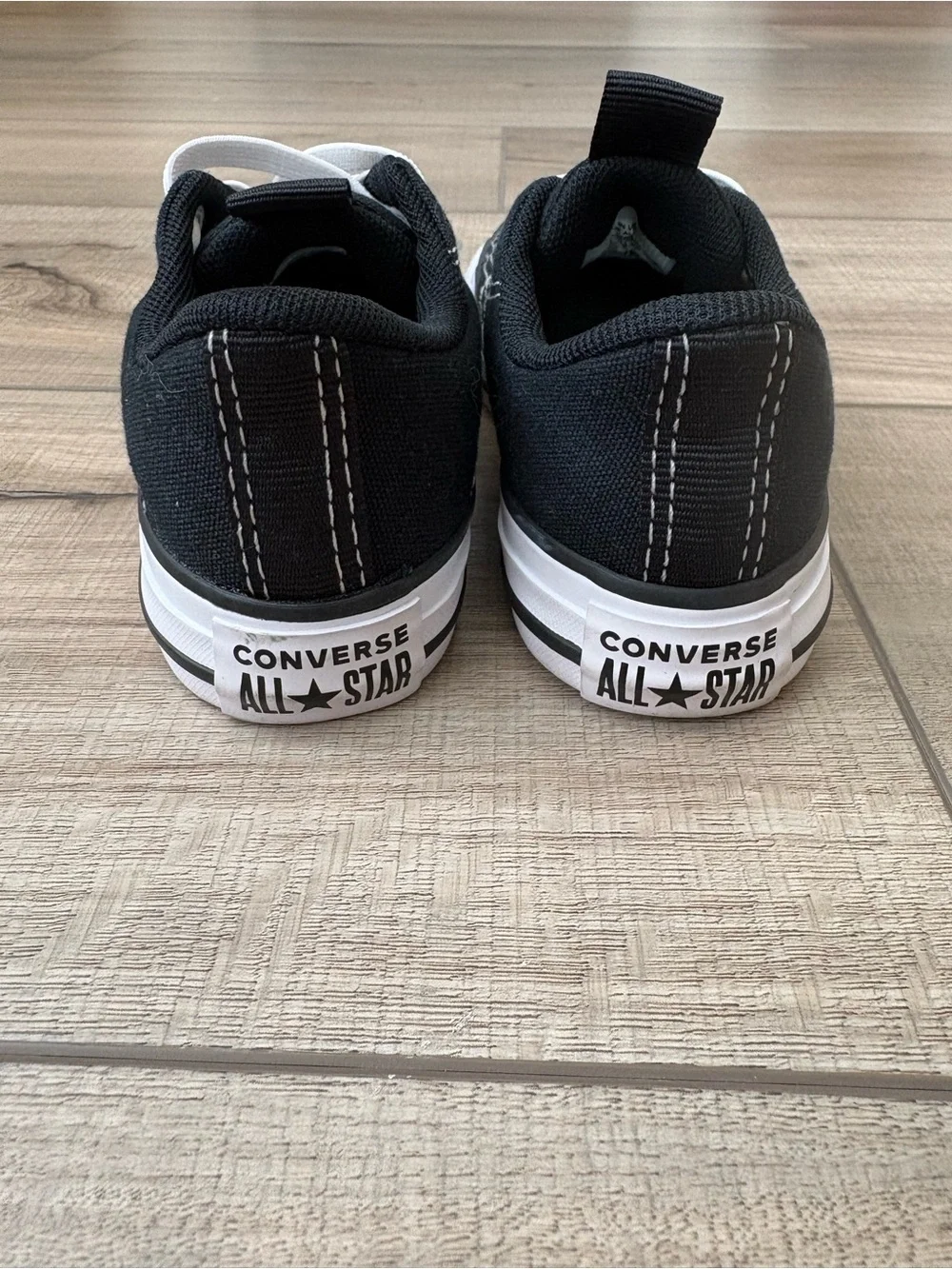 Kids Converse Shoreline Slip-On Sneakers Black White Elastic Laces Size 11